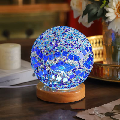 Blue Wavy Mosaic Mini Lamp Blue Wavy Mosaic Mini Lamp